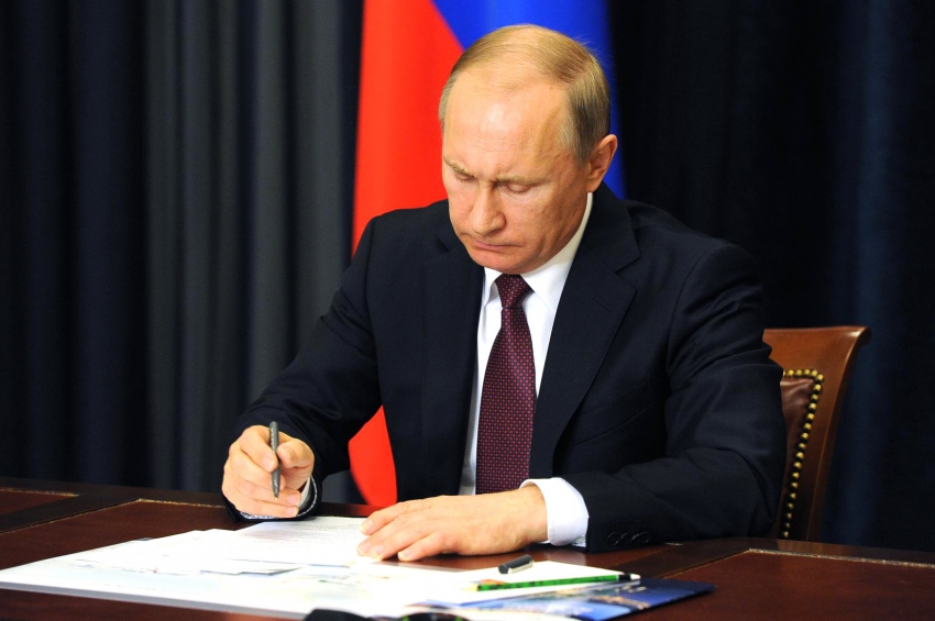 Путин подписал указ о совершенствовании госполитики в здравоохранении